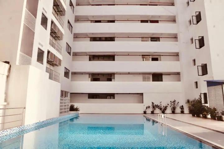 Skyriverfront Ibis Kota Bharu Eksteriør bilde